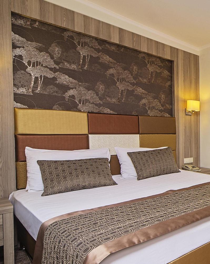 Pera Arya Hotel Istanbul Luaran gambar